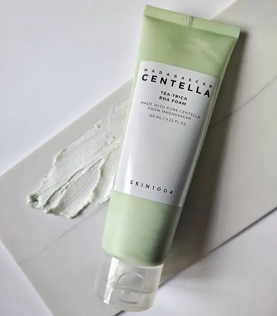 SKIN 1004 - Madagascar Centella Tea-trica BHA Foam